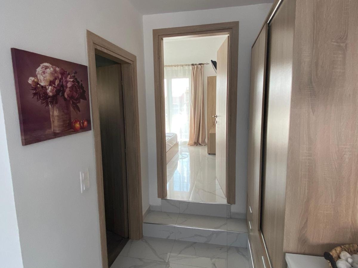 Sofia Apartment *